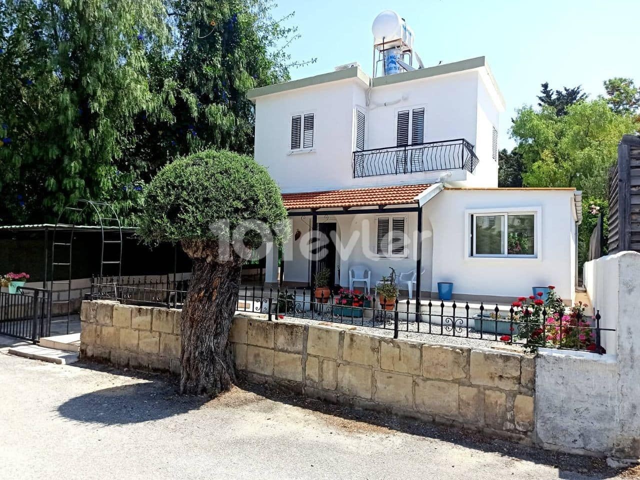 Villa For Sale in Çatalköy, Kyrenia