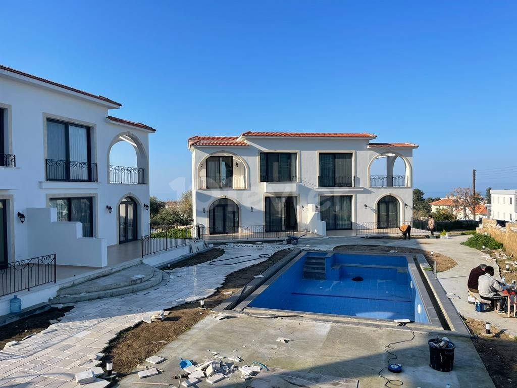 Flat For Sale in Alsancak, Kyrenia