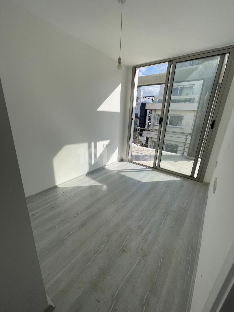 Flat For Sale in Girne Merkez, Kyrenia