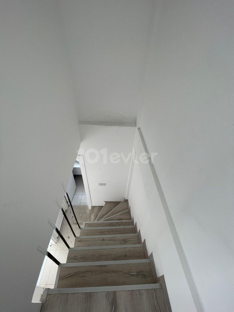 GİRNE MERKEZDE 2+1 DAİRE