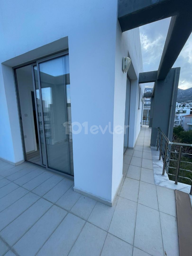 Flat For Sale in Girne Merkez, Kyrenia