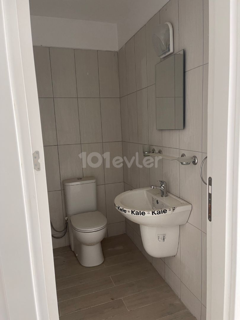 Flat For Sale in Küçük Kaymaklı, Nicosia