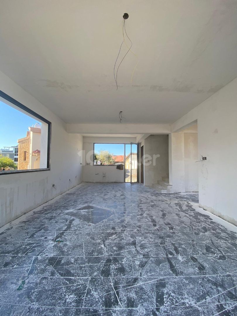 2+1 VILLA FOR SALE IN KARŞIYAKA