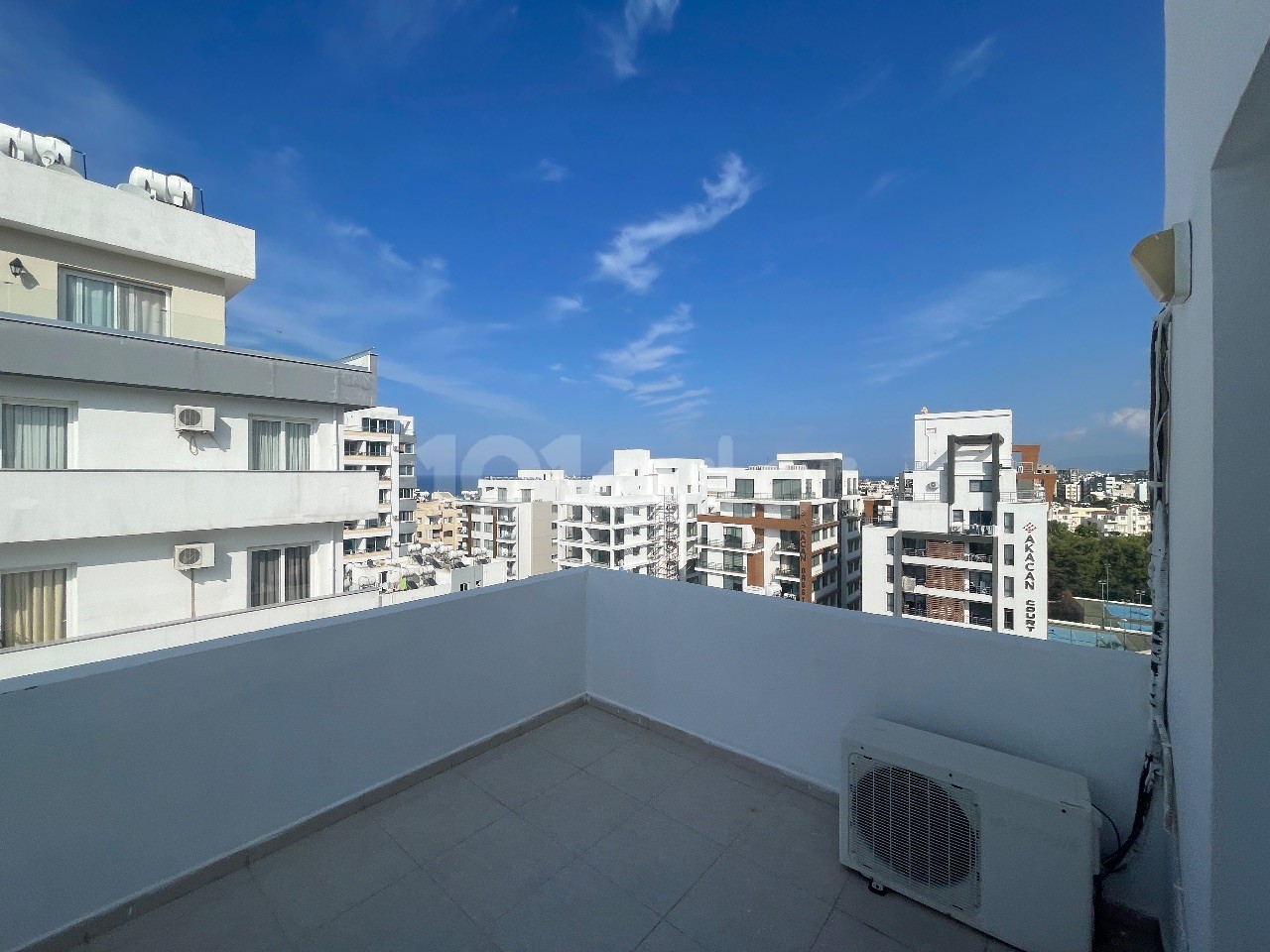 Penthouse mit Berg- und Meerblick mit monatlicher Zahlung in Kashgar, Kyrenia