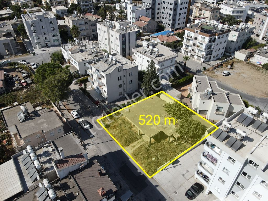 Lefkoşa'nın Kızılbaş Bölgesinde Ulaşımı Kolay ve Merkezi Konumda Apartman Yapımına Uygun 520m2 Arsa /  Tabanda %50 / Toplamda %160 / 5 Kat İmar İzinli Satılık Arsa 