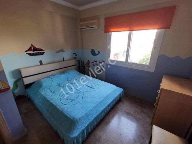 Kyrenia Centre 3+1 flat for rent