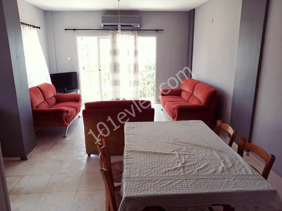 Kyrenia Centre 2+1 flat for rent