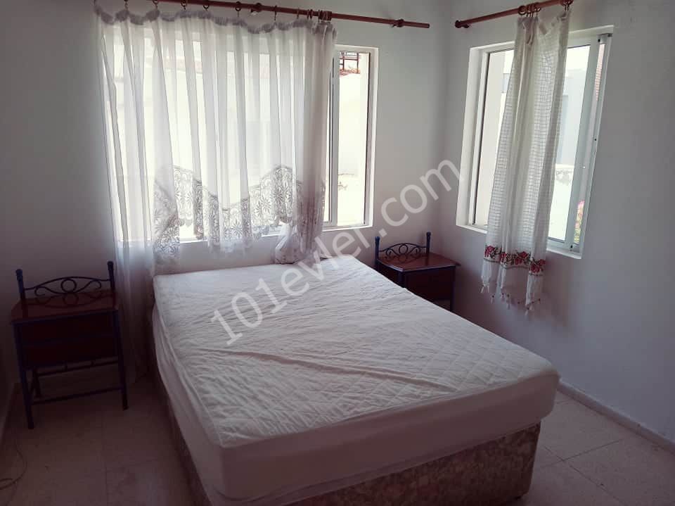 Kyrenia Centre 2+1 flat for rent