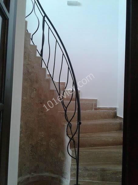 Esentepe area 3+1 Villa for daylı rent