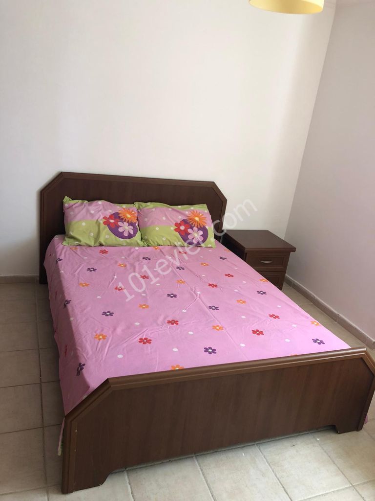 GİRNE MERKEZ 1+1 KİRALIK DAİRE