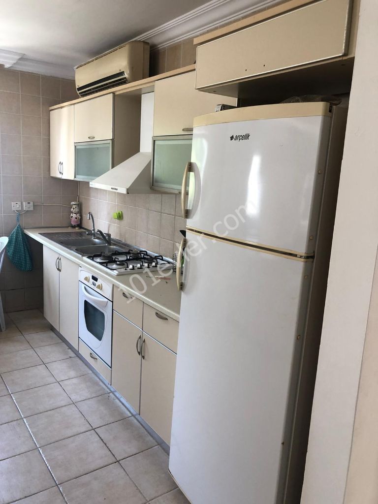 Kyrenia Centre 1+1 flat for rent