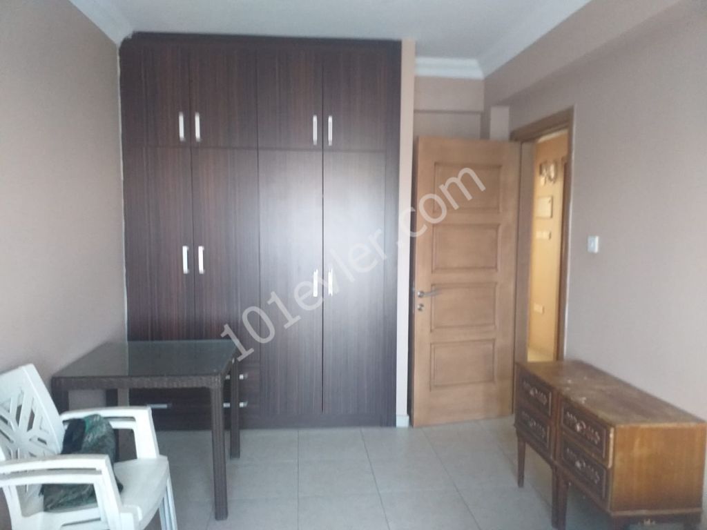 ZEYTINLIK AREA 3+1 FLAT FOR RENT