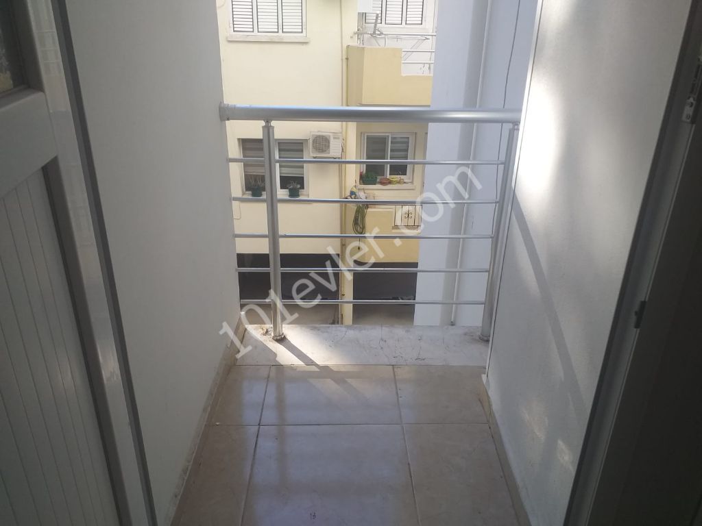 KARAKUM AREA 2+1 FLAT FOR RENT