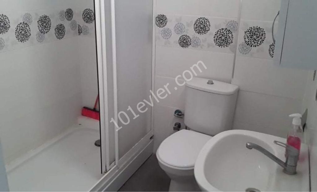 GİRNE MERKEZDE KİRALIK 3+1 DAİRE