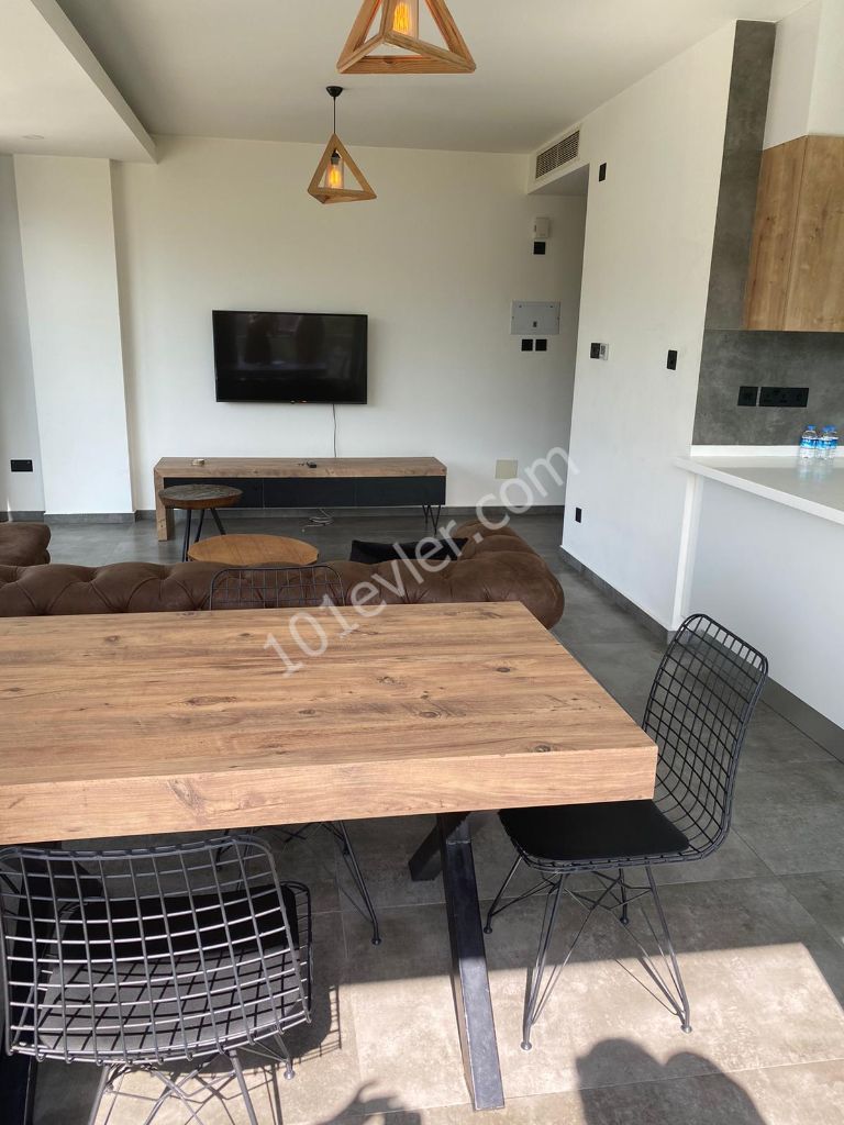 KYRENIA CENTRE 2+1 LUX FLAT FOR RENT