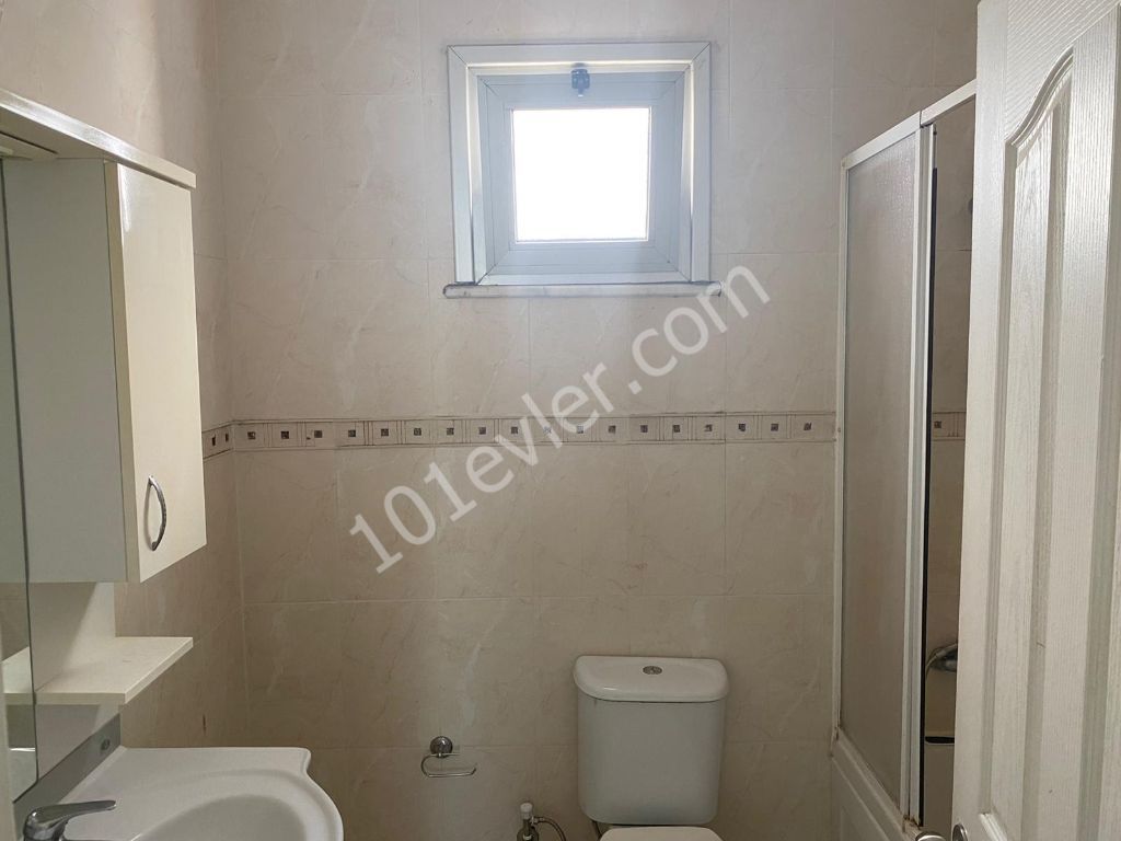 Kyrenia Centre Unfurnished 3+1 flat for rent