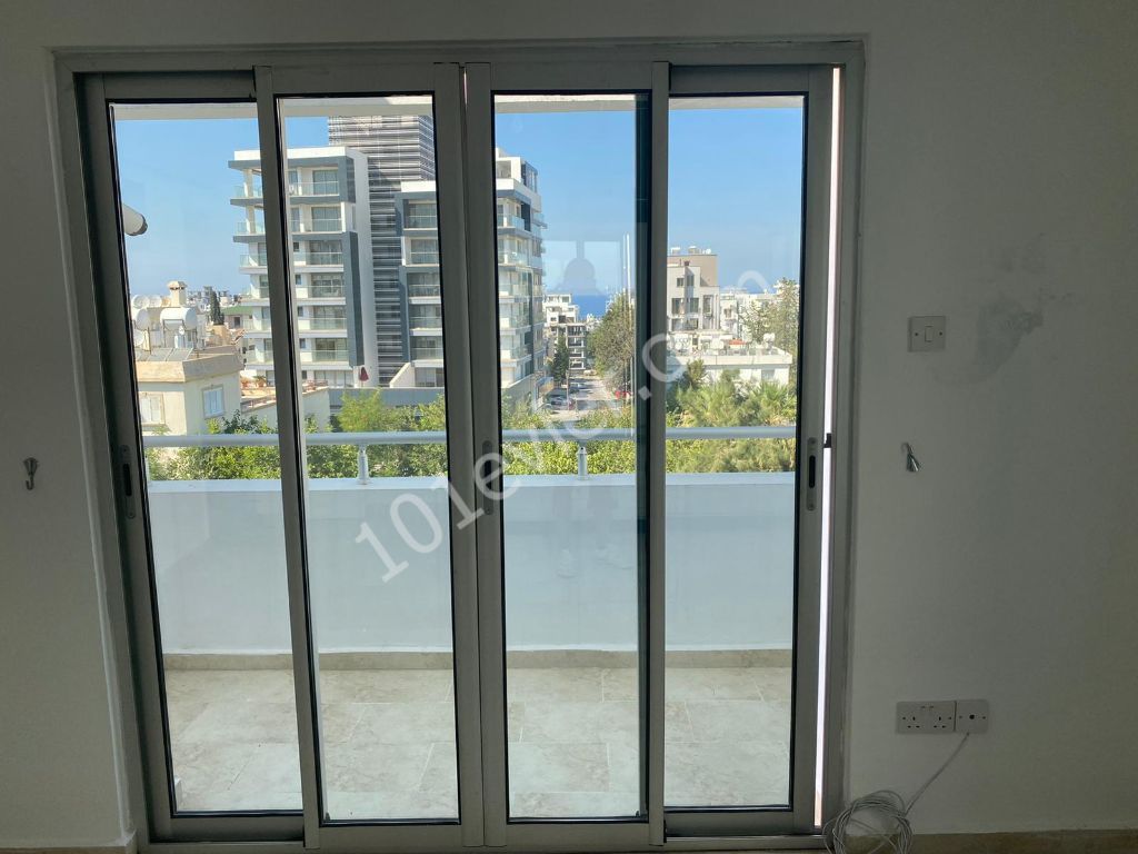 Kyrenia Centre Unfurnished 3+1 flat for rent