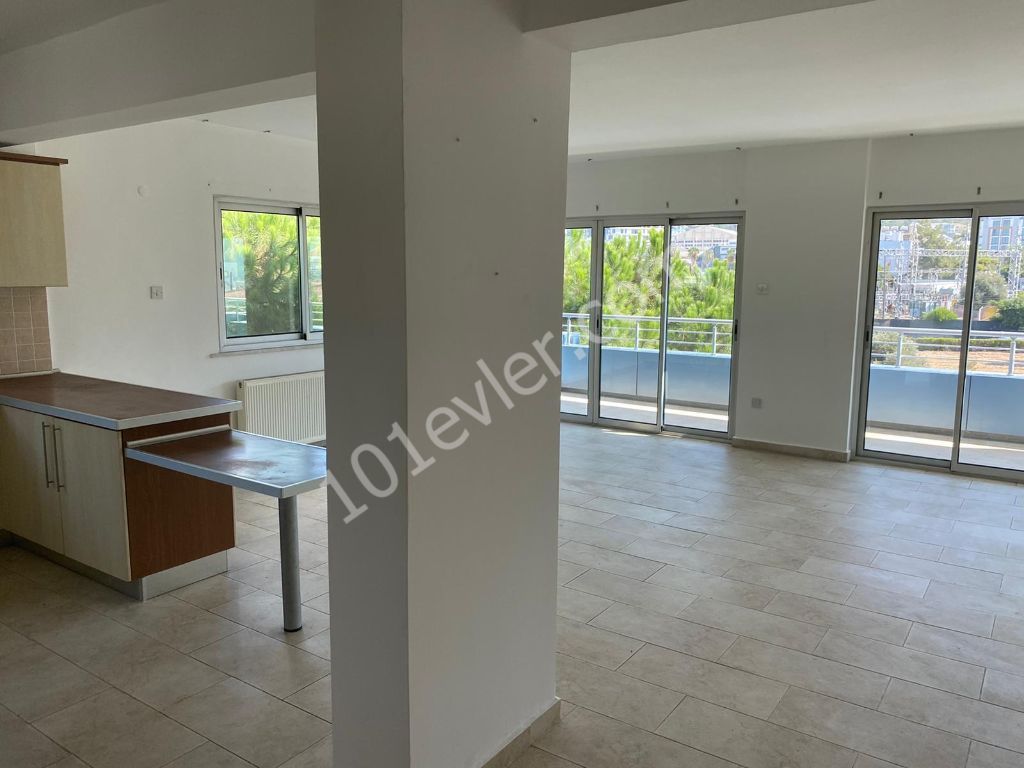 Kyrenia Centre Unfurnished 3+1 flat for rent