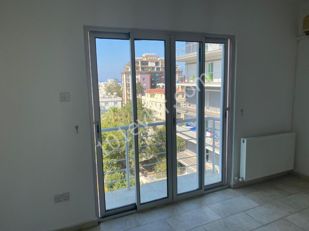 Kyrenia Centre Unfurnished 3+1 flat for rent