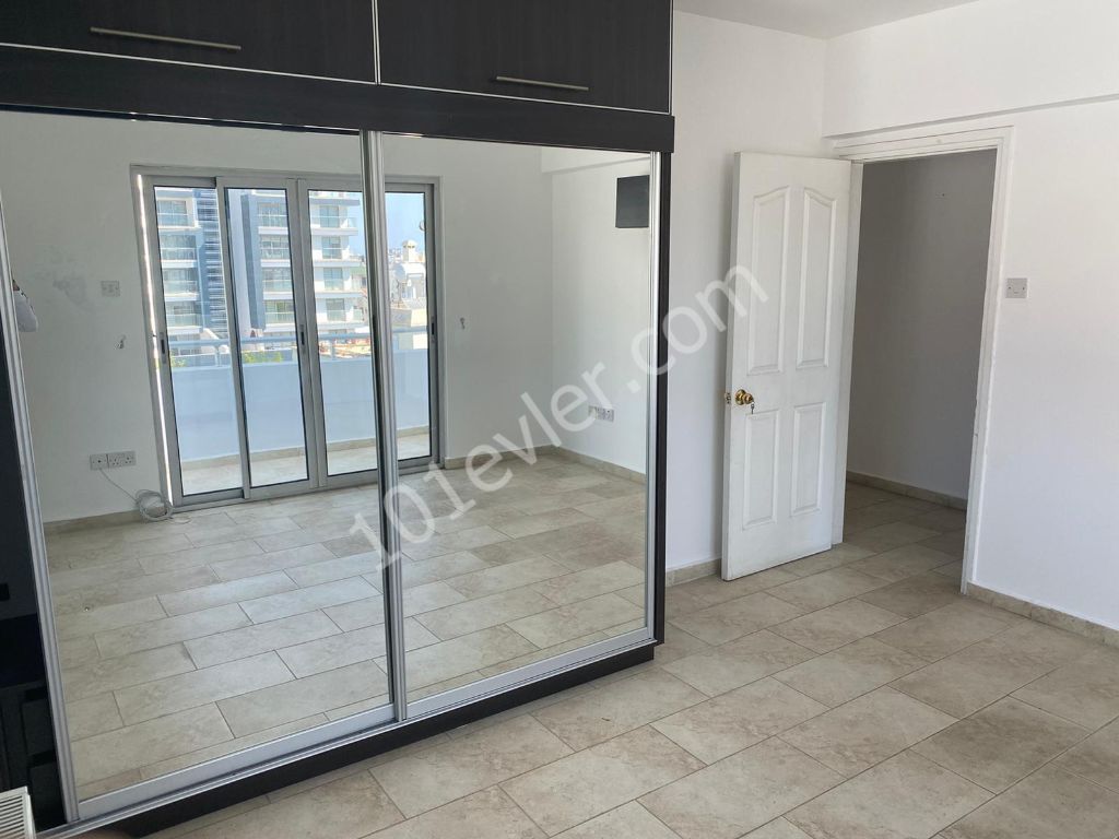 Kyrenia Centre Unfurnished 3+1 flat for rent