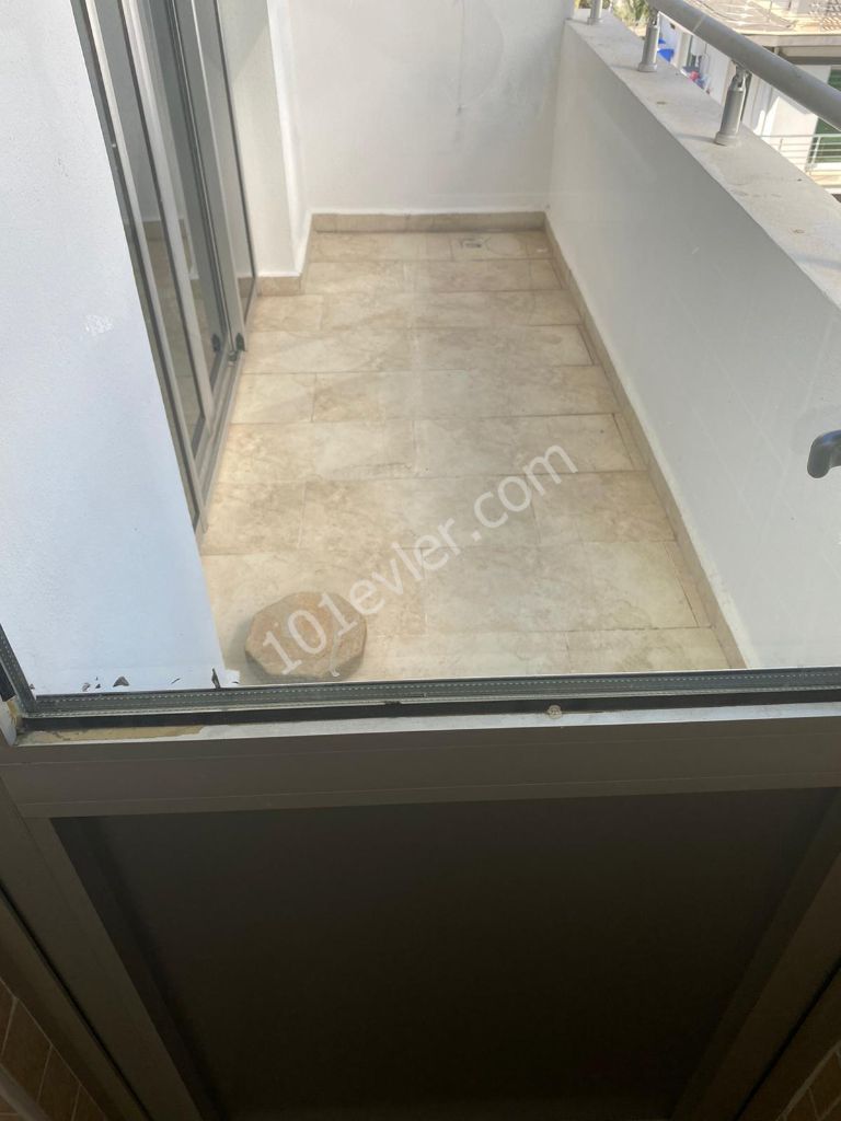 Kyrenia Centre Unfurnished 3+1 flat for rent