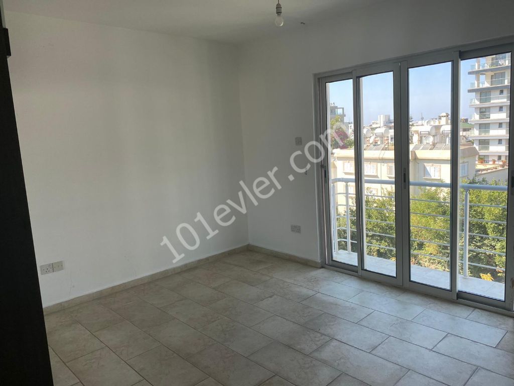 Kyrenia Centre Unfurnished 3+1 flat for rent