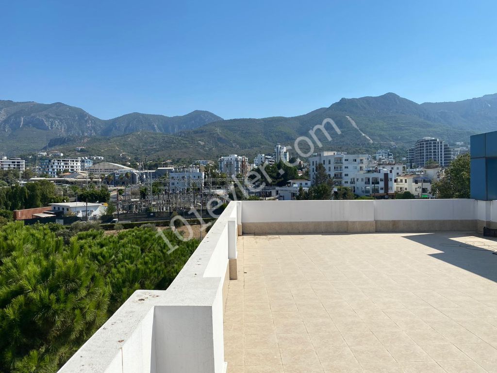 Kyrenia Centre Unfurnished 3+1 flat for rent