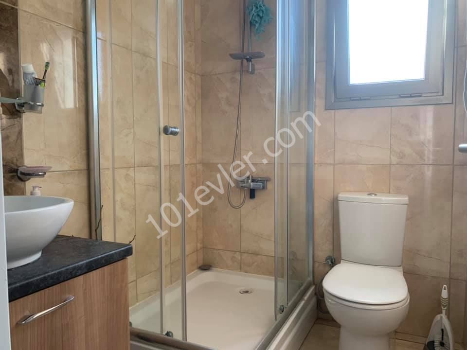 Kyrenia Centre 2+1 flat for rent