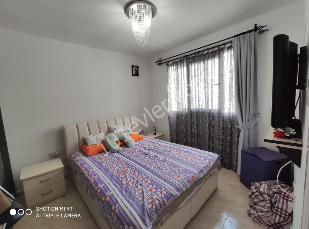 KARAKUM AREA 2+1 FLAT FOR SALE