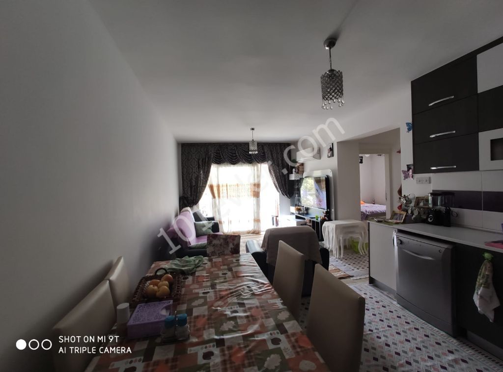 KARAKUM AREA 2+1 FLAT FOR SALE