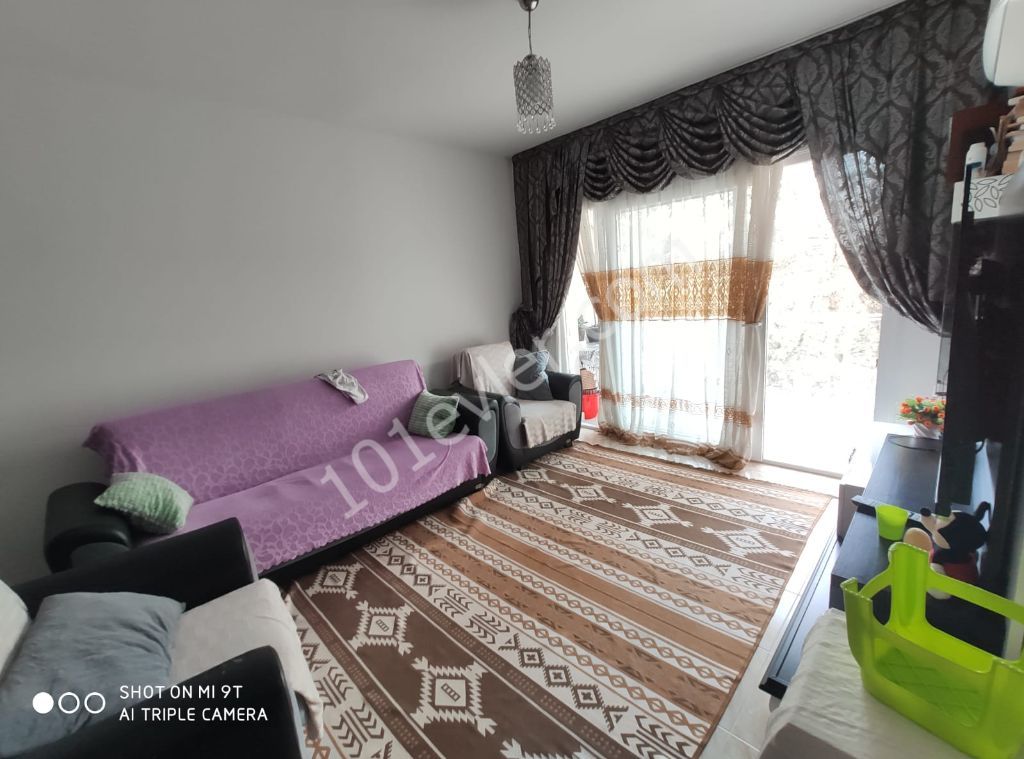 KARAKUM AREA 2+1 FLAT FOR SALE