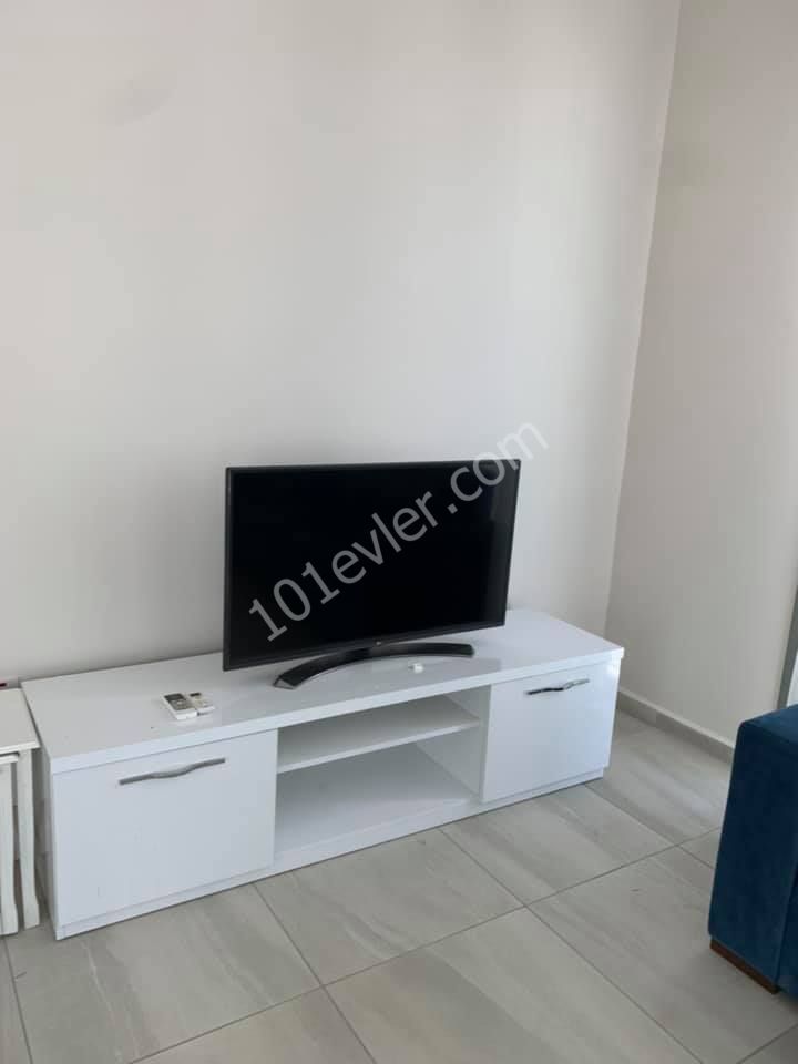 ALSANCAK AREA 2+1 FLAT FOR RENT 