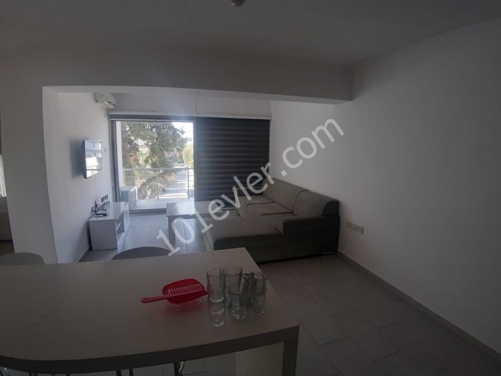 Kyrenia Centre 2+1 flat for rent