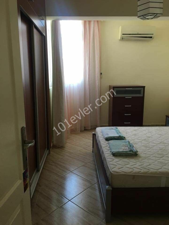 3+1 Wohnung Zum Verkauf Im Zentrum Von Kyrenia!!!/ 3 + 1 Apartment zum Verkauf im Zentrum von Kyrenia!!! ** 