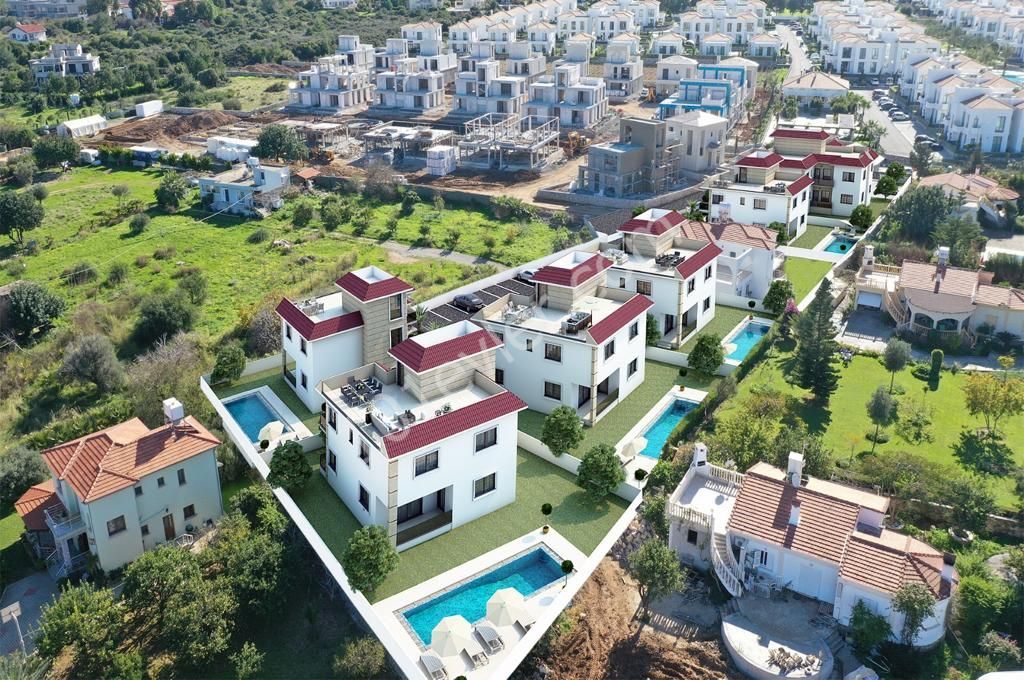 Girne Alsancak'ta Yavuz Çıkartma Plajı Bölgesinde Yeni Bir Yaşam Alanı 3 Yatak Odalı Özel Havuzlu Dubleks Lüks Villalar !!!/ Luxurious 3 Bedroom Dublex  Villas With Private Pool For Sale in Kyrenia, Alsancak!!! 