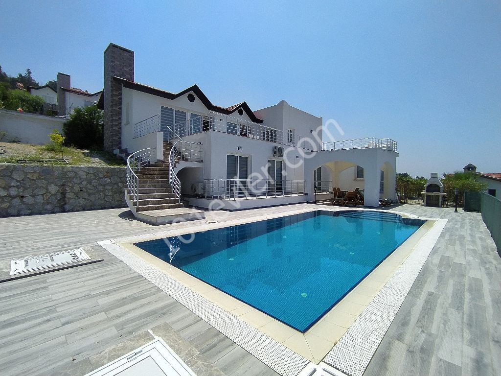 Esentepe 3+1 Llogara tägliche villa zu vermieten + 905428777144 Russisch, Türkisch, Engl ** 