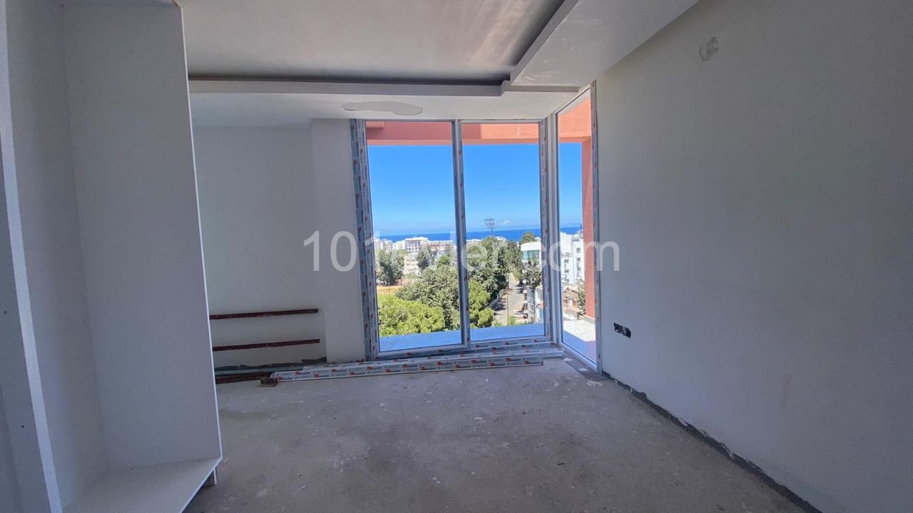 AMAZING PENTHOUSE FOR SALE IN KYRENIA CITY CENTER