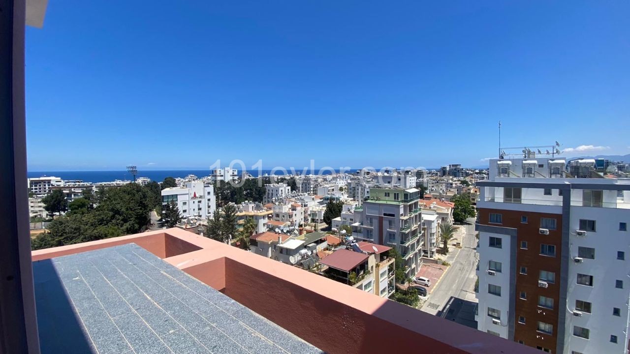 AMAZING PENTHOUSE FOR SALE IN KYRENIA CITY CENTER