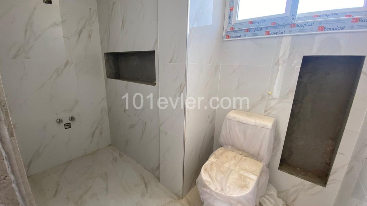 AMAZING PENTHOUSE FOR SALE IN KYRENIA CITY CENTER