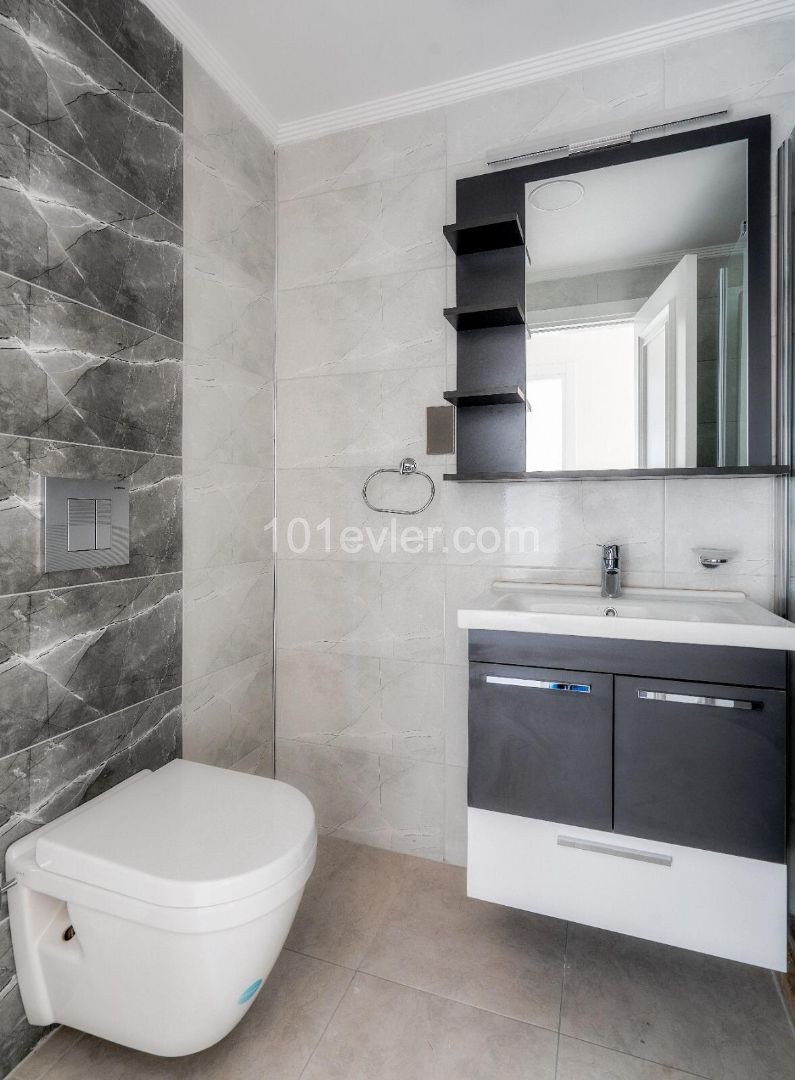 ULTRA LUXURIOUS MOUNTAIN SEA AND CITY VIEW 2+1 FLAT IN KYRENIA CENTER (THERE IS ONE ON EVERY FLOOR 3.4.5.)