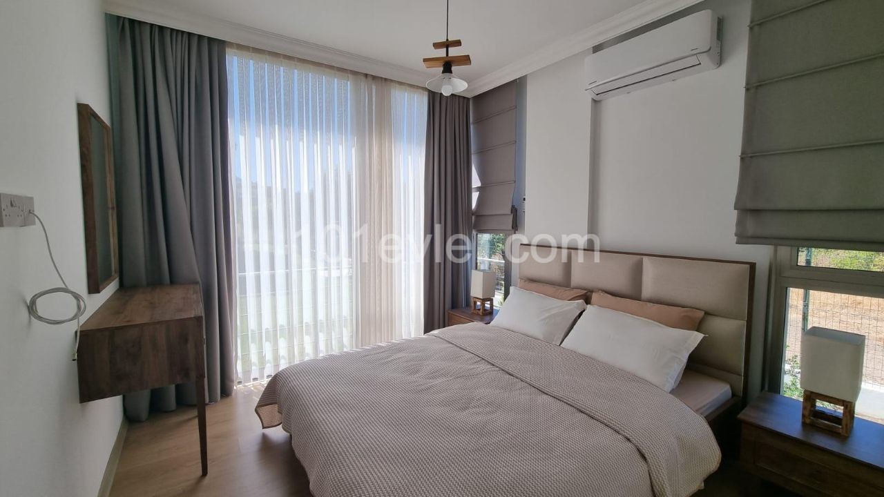 2 BEDROOMED NEW APARTMENTS FOR SALE IN ALSANCAK KYRENIA