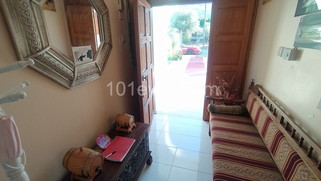 Girne, Karaolanoglu, kiralik sarap evi / restoranta +905428777144