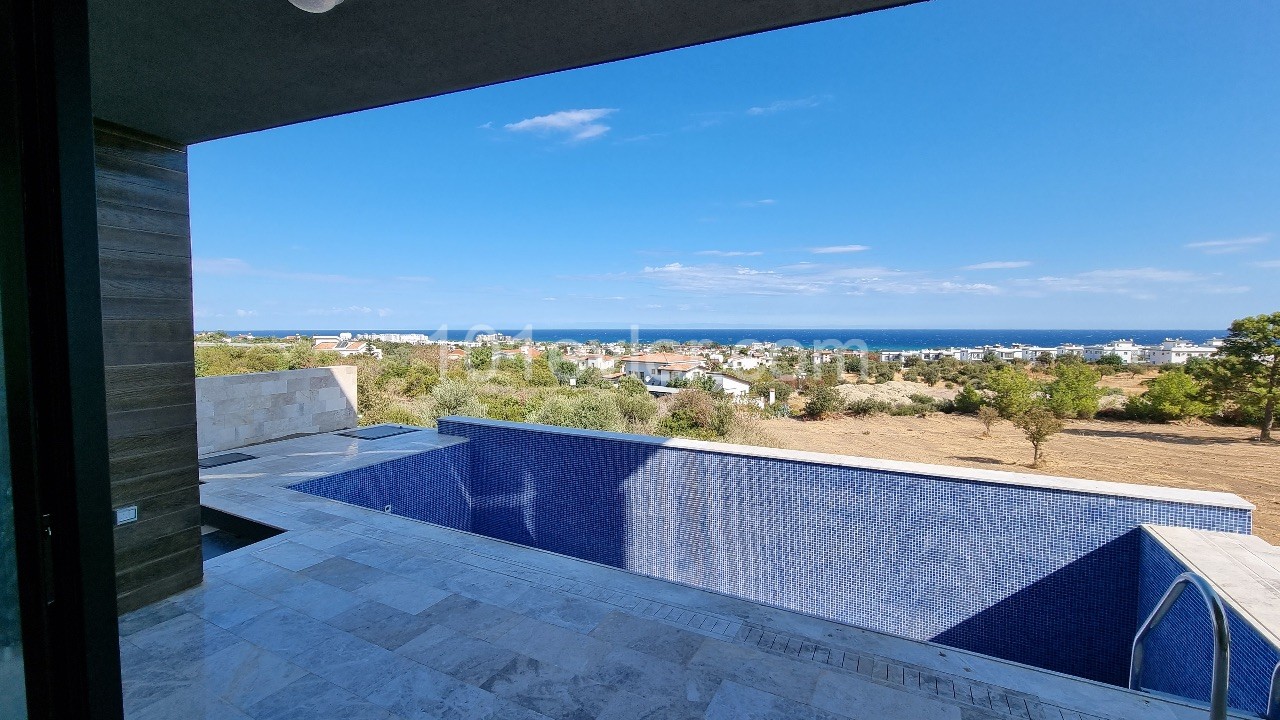 4 BEDROOM VILLA WITH UNLIMITED SEA VIEW FOR SALE IN YESILTEPE - KYRENIA 