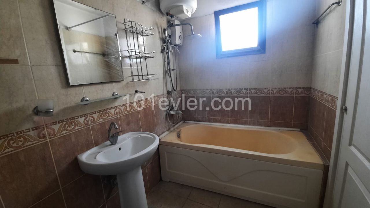 Penthouse To Rent in Doğanköy, Kyrenia