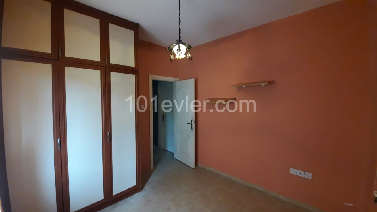 Penthouse To Rent in Doğanköy, Kyrenia