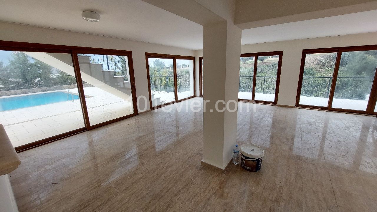 Ozankoy, 5+2 lux villa for sale +905428777144 ** 