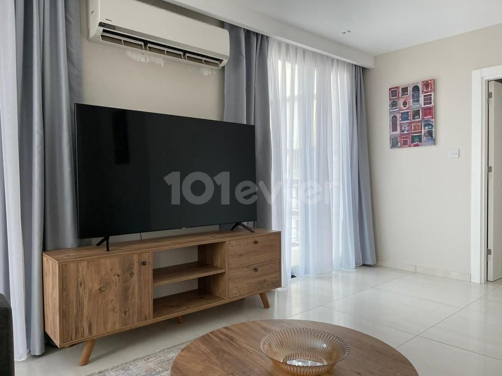 SPECIAL DESIGN 3 BEDROOM PENTHOUSE FLAT IN KYRENIA CENTER