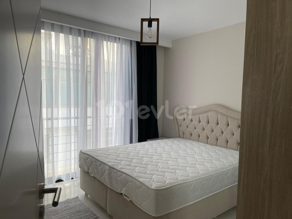 SPECIAL DESIGN 3 BEDROOM PENTHOUSE FLAT IN KYRENIA CENTER