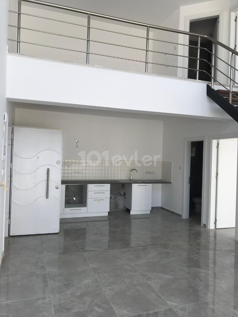 FLATS FOR RENT IN A SITE WITH POOL IN EDREMIT!!