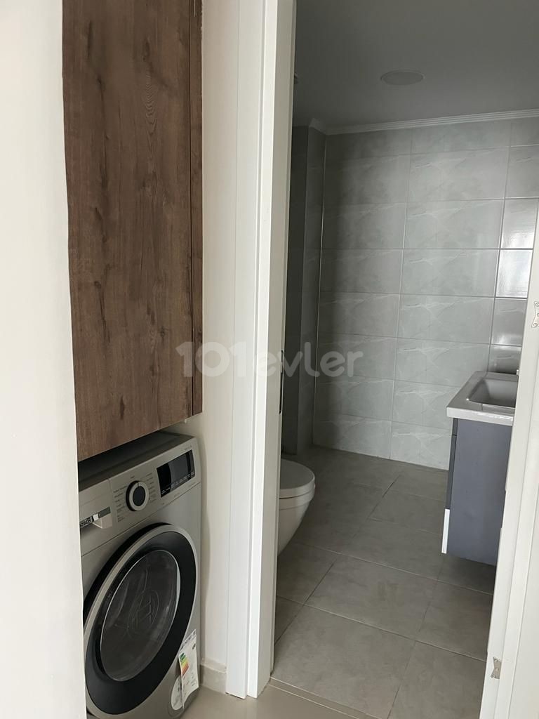 DUPLEX ZU VERMIETEN WOHNUNG MIT PRIVATEM POOL!! ** 